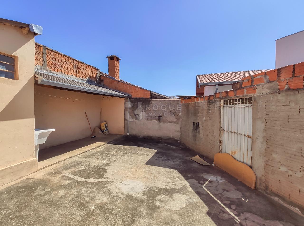 Casa Residencial para aluguel no bairro Vila Independência: Área externa