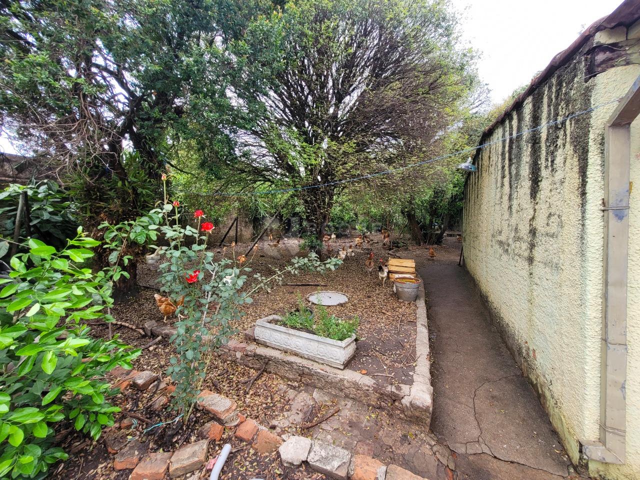 Terreno à venda no bairro Vila Camargo: 