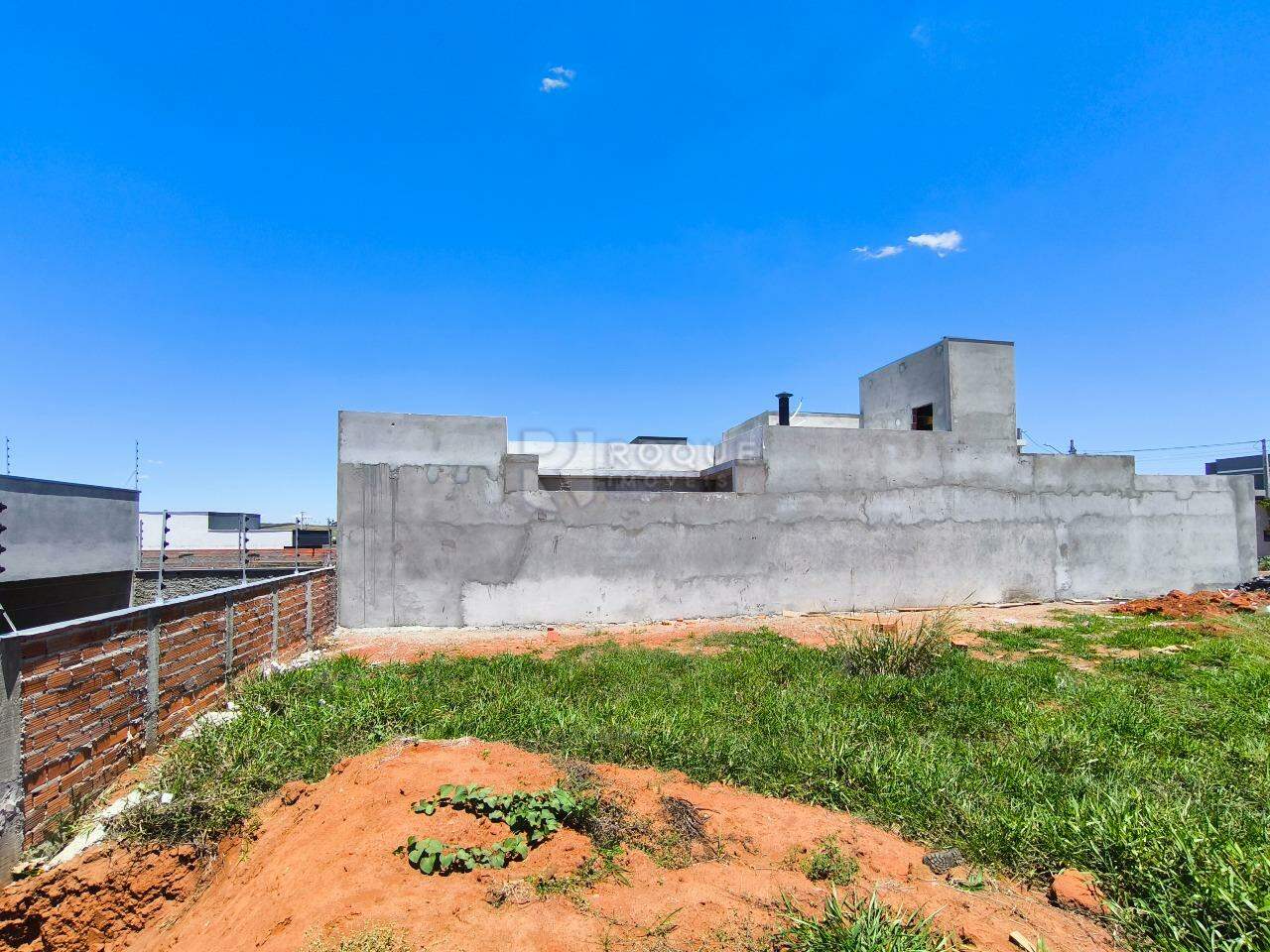 Terreno à venda no bairro Jardim Campo Verde II: 