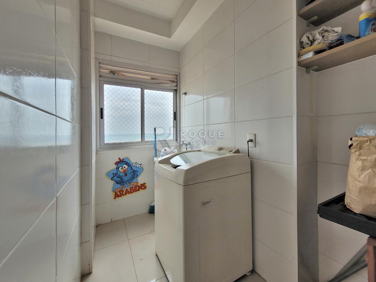 Apartamento à venda no bairro Chácaras Antonieta: LAVANDERIA