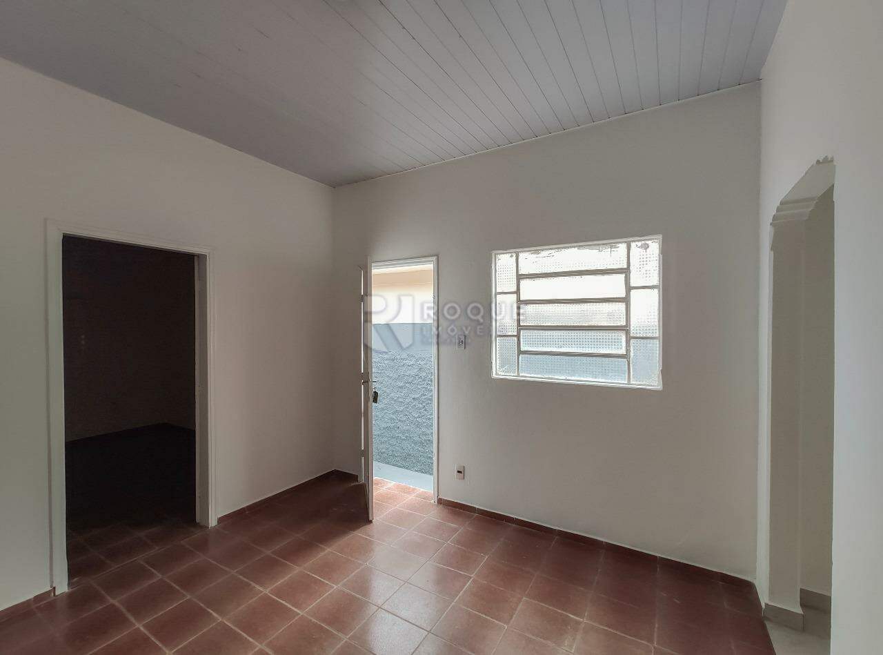 Casa Residencial para aluguel no bairro Vila Cristovam: Sala 