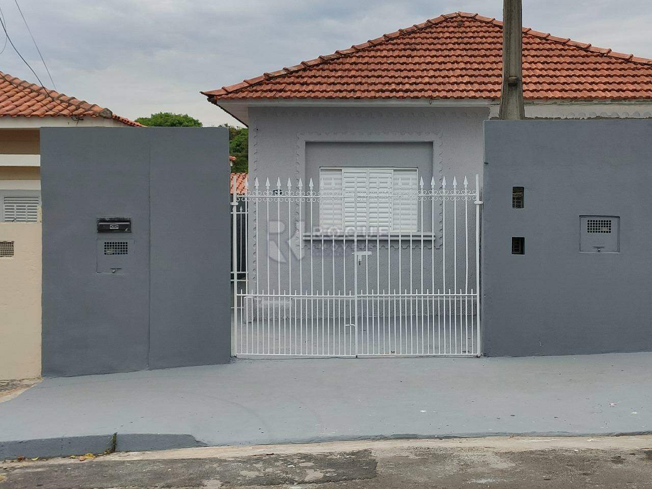 Casa Residencial para aluguel no bairro Vila Cristovam: Fachada 