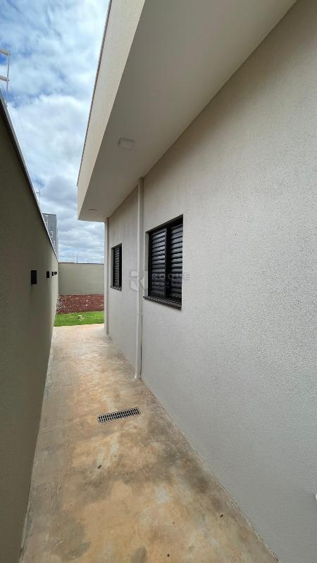 Casa Residencial à venda no bairro Residencial Colinas do Engenho I: 