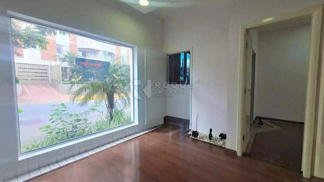 Casa Comercial à venda no bairro Centro: 