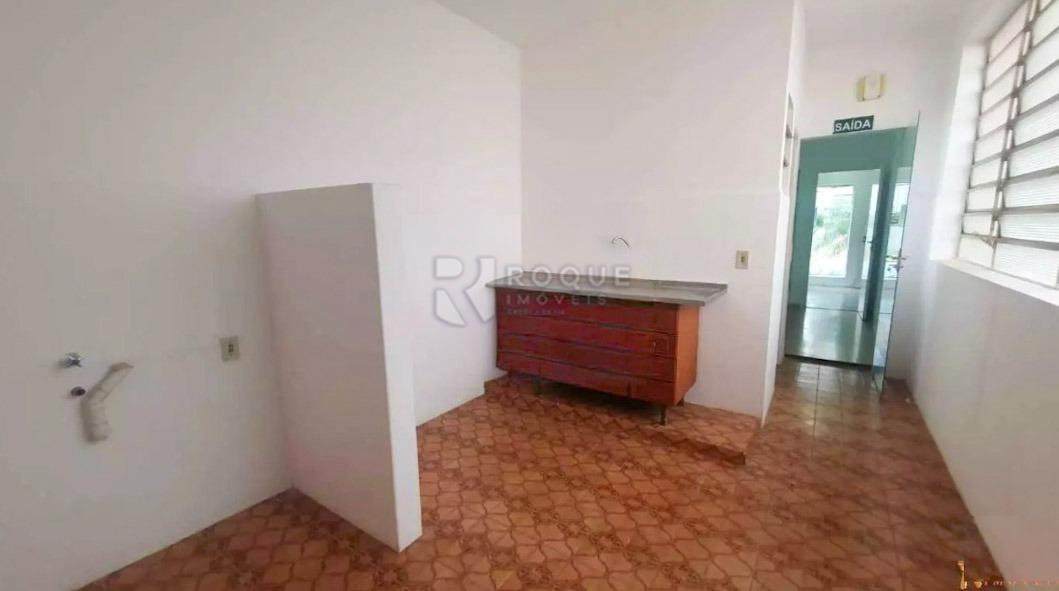 Casa Comercial à venda no bairro Centro: 