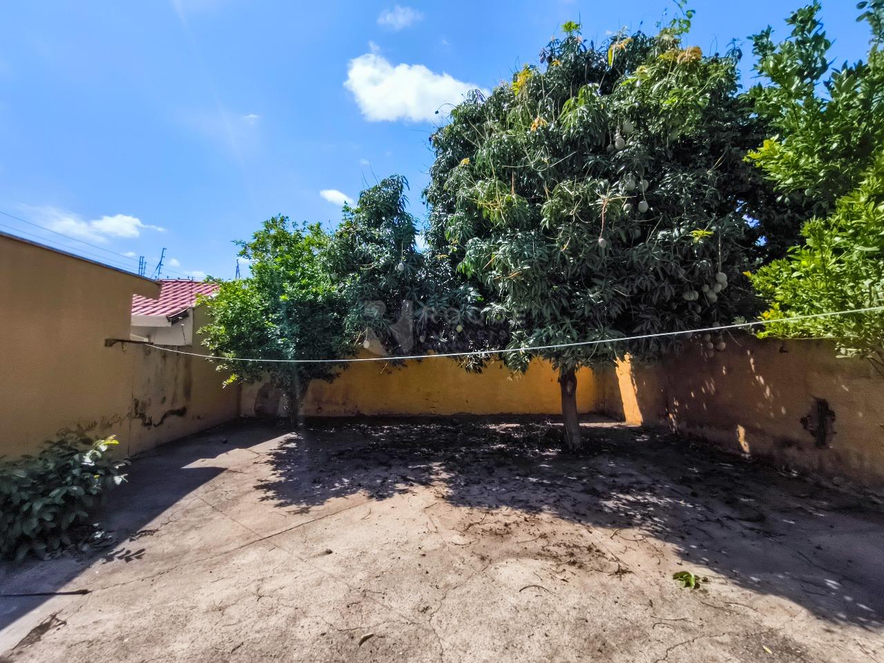 Casa Residencial à venda no bairro Vila Independência: QUINTAL