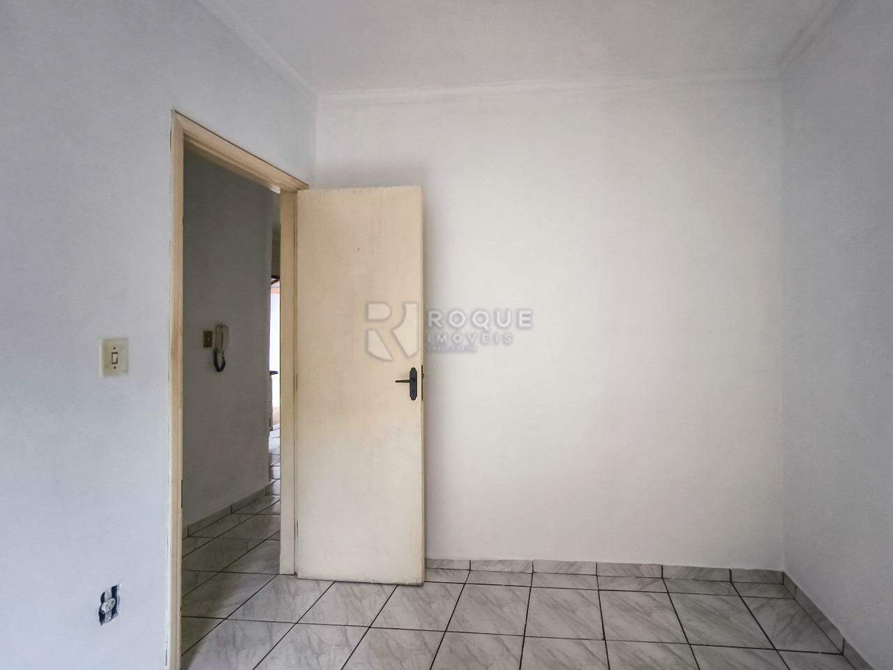 Casa Residencial à venda no bairro Jardim Ipanema: DORMITÓRIO 1