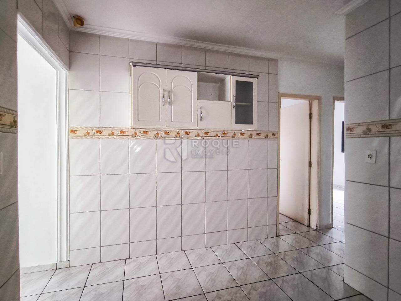 Casa Residencial à venda no bairro Jardim Ipanema: COZINHA