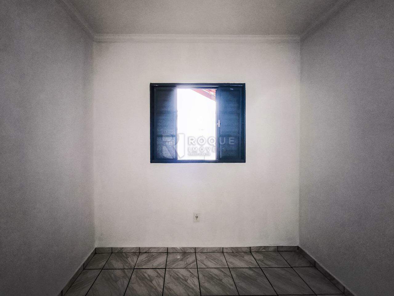 Casa Residencial à venda no bairro Jardim Ipanema: DORMITÓRIO 2