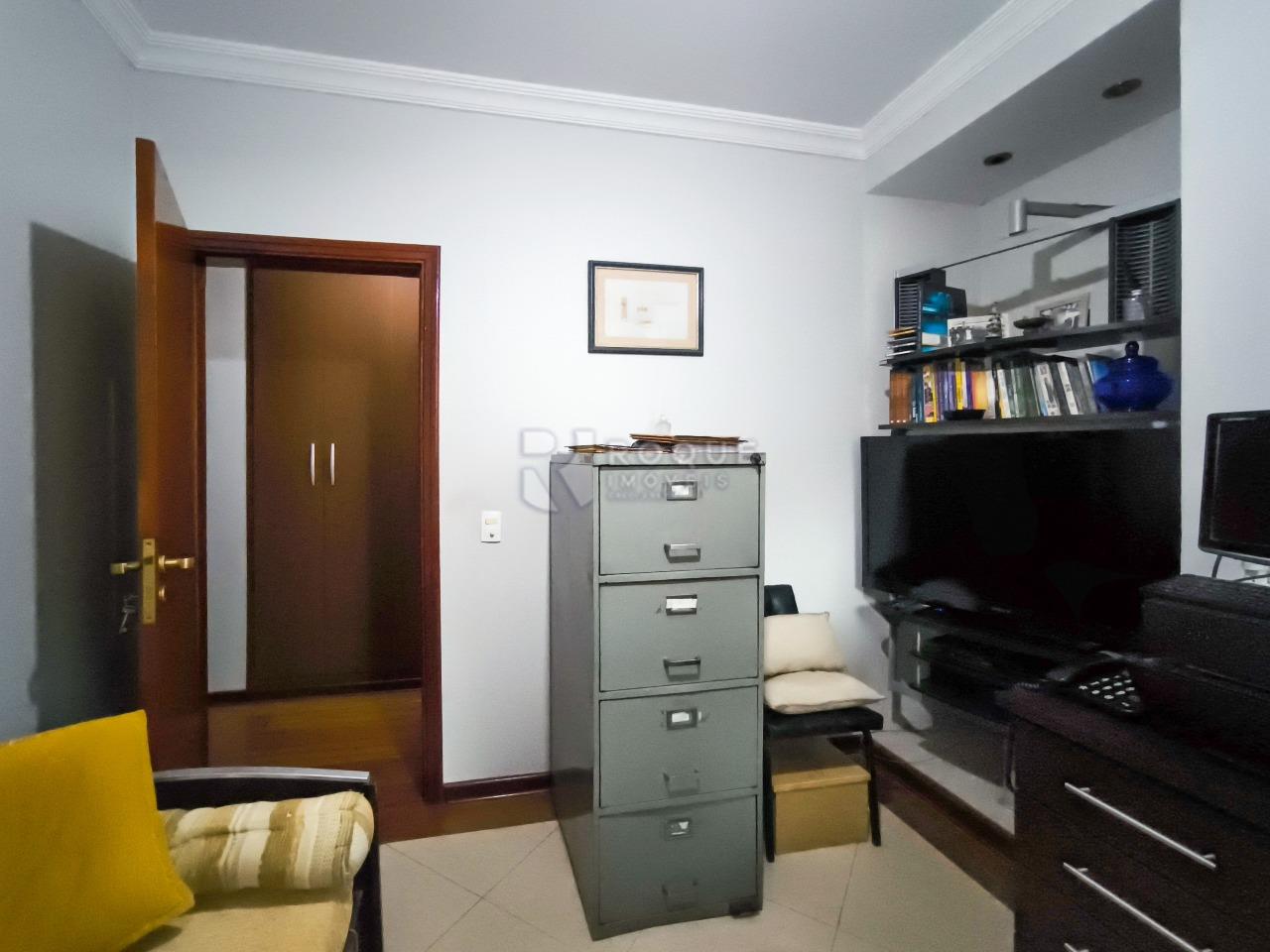 Casa em condomínio para aluguel no bairro Jardim Residencial Monsenhor Rossi: Escritório