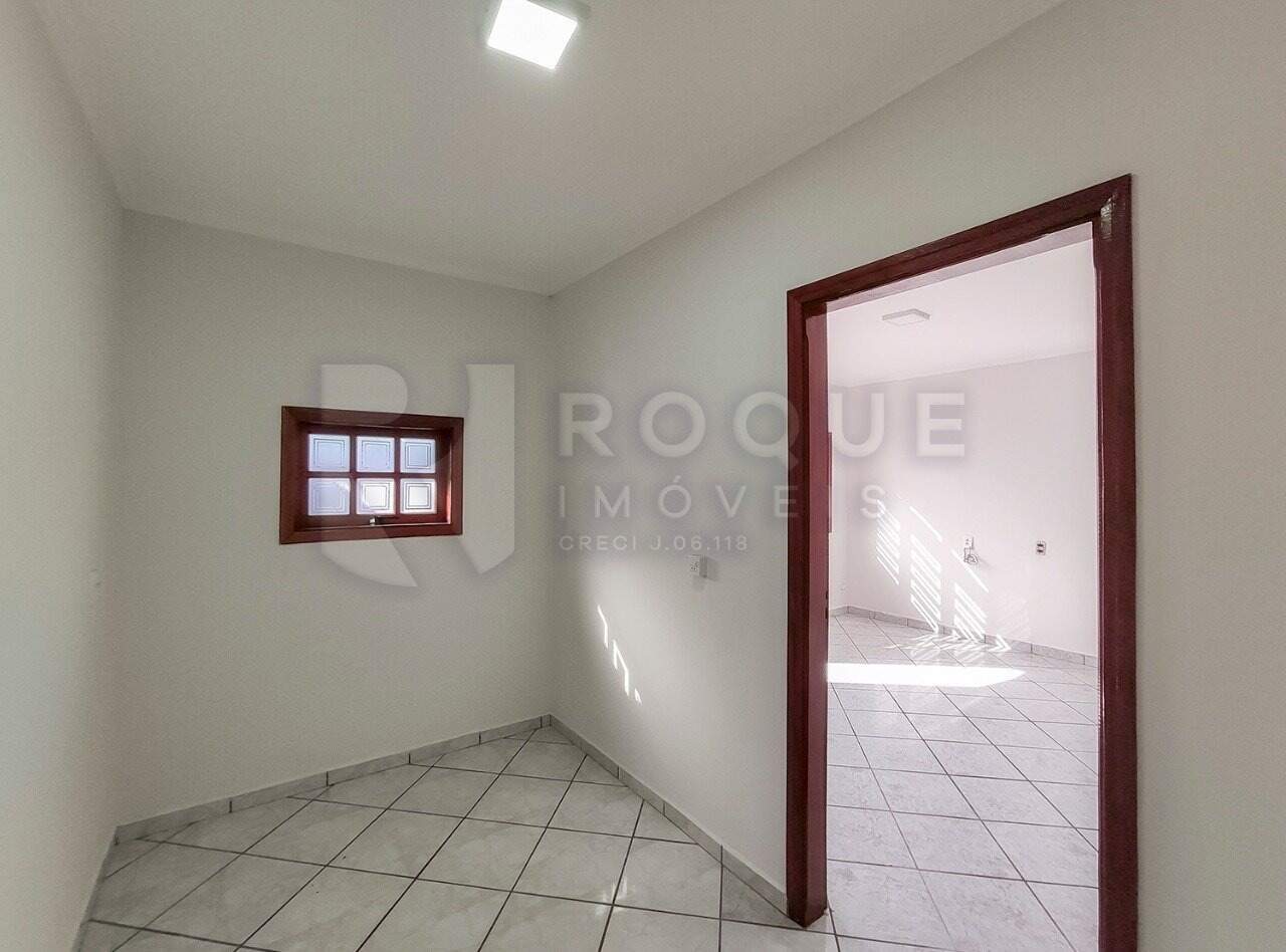 Casa Residencial à venda no bairro Jardim das Palmeiras: Escritório 