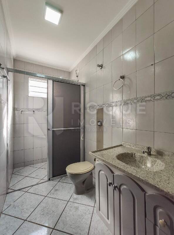 Casa Residencial à venda no bairro Jardim das Palmeiras: WC social 
