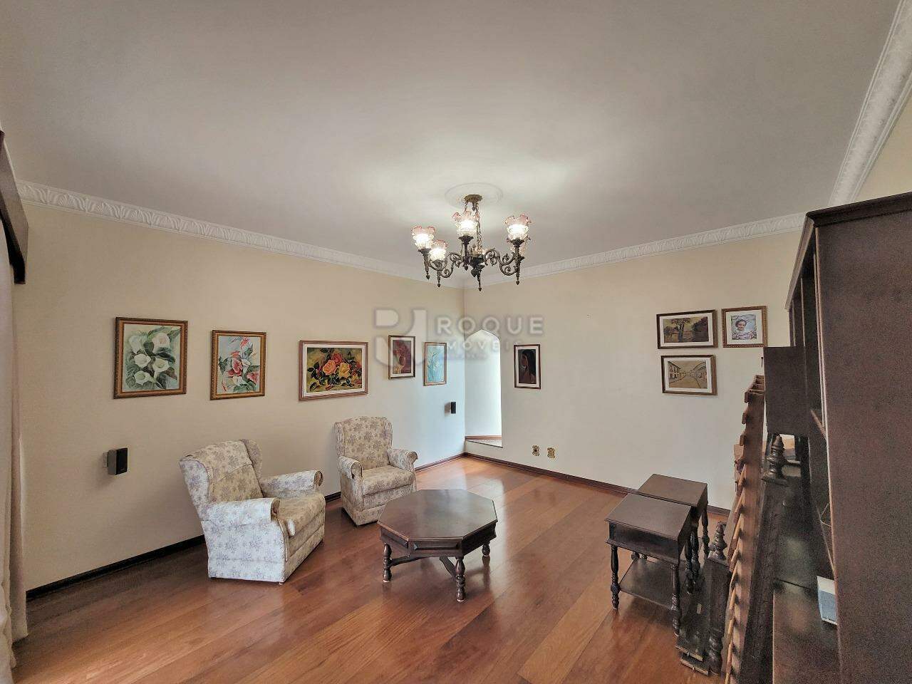 Casa Residencial à venda no bairro Vila Claudia: SALA DE ESTAR