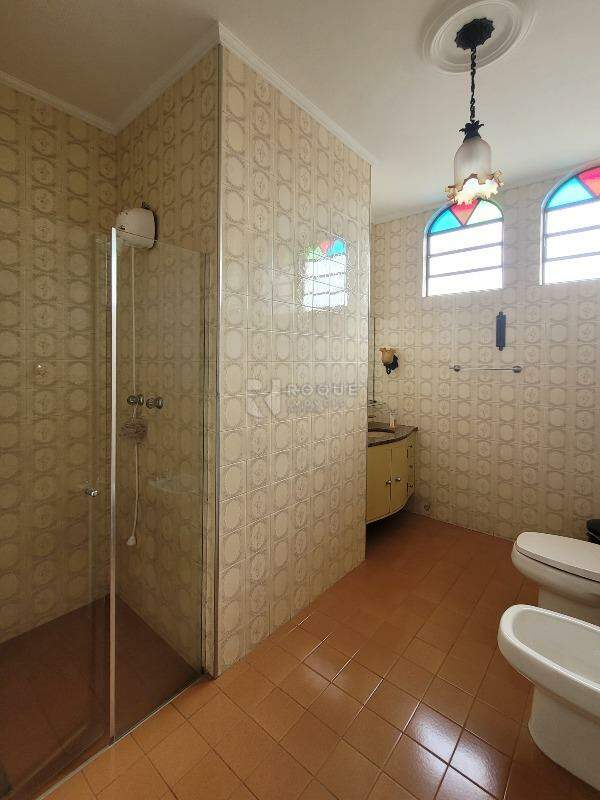 Casa Residencial à venda no bairro Vila Claudia: BANHEIRO SOCIAL