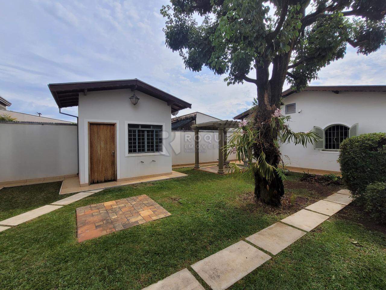 Casa Residencial à venda no bairro Vila Claudia: QUINTAL
