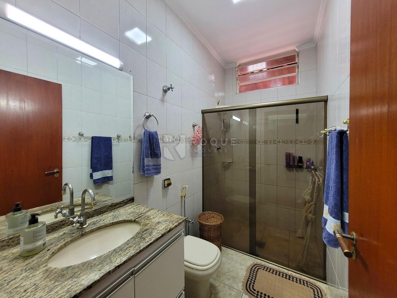 Casa Residencial à venda no bairro Vila Piza: BANHEIRO SOCIAL