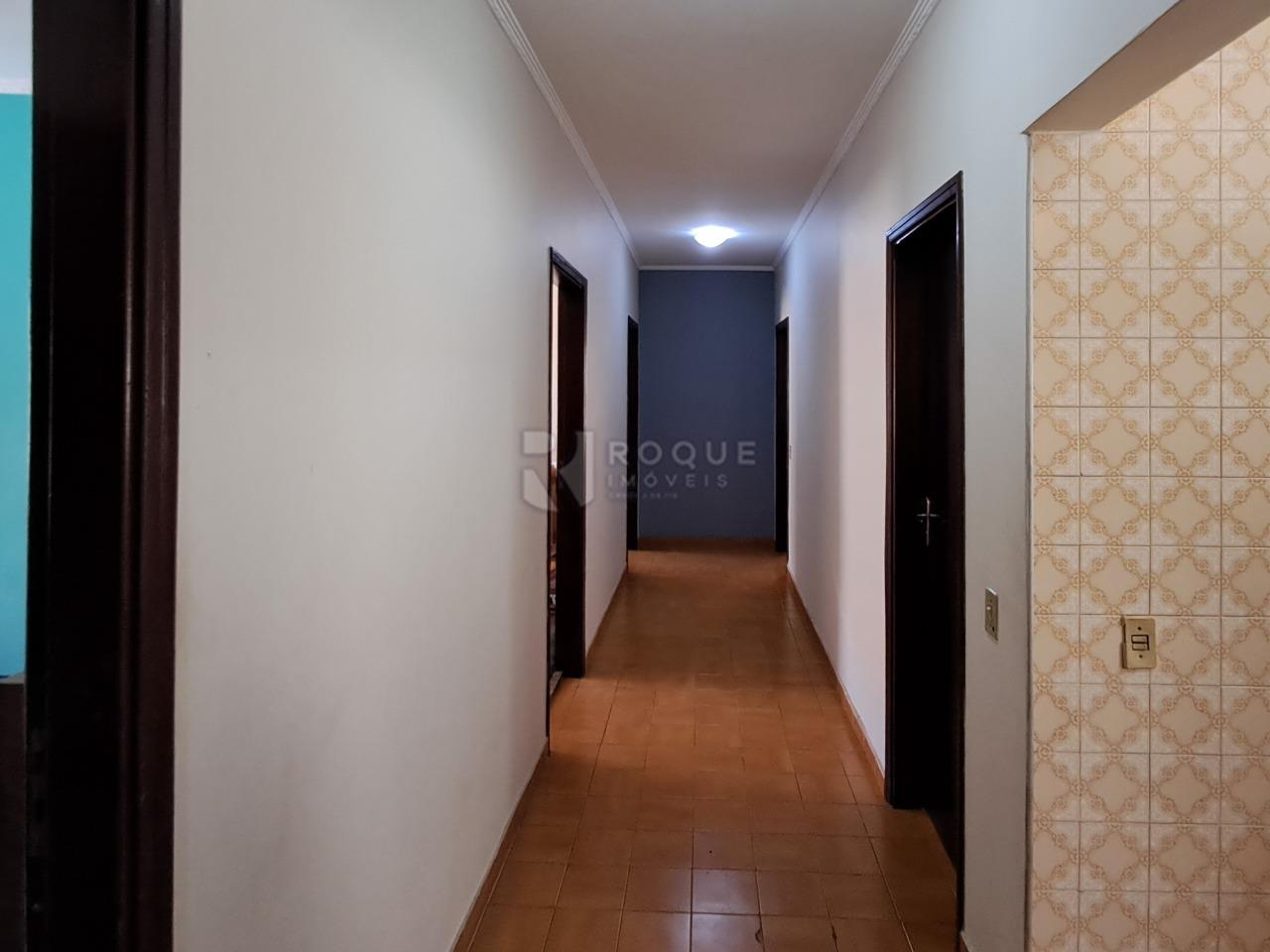 Casa Residencial à venda no bairro Jardim Montezuma: 