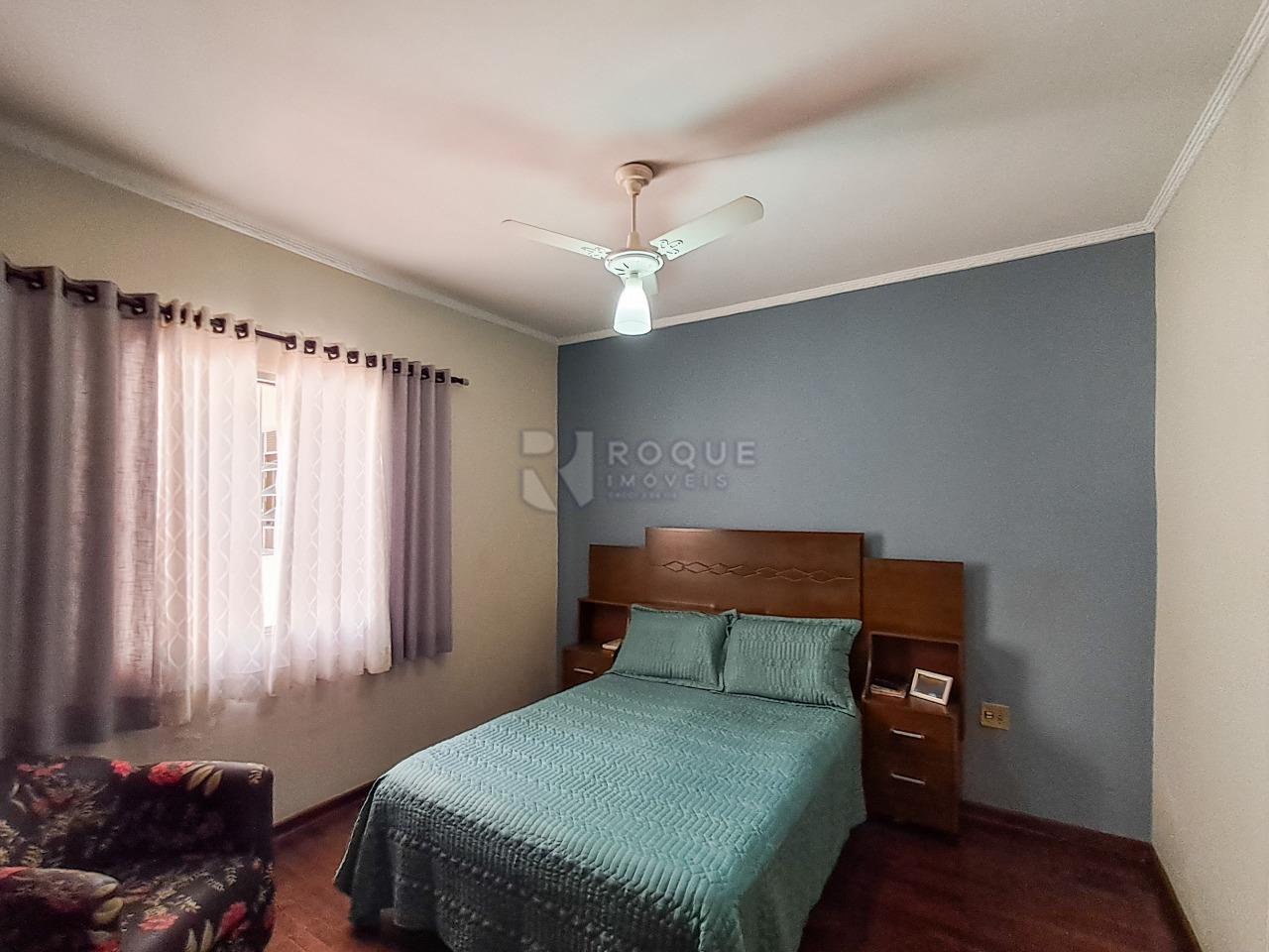 Casa Residencial à venda no bairro Jardim Montezuma: 