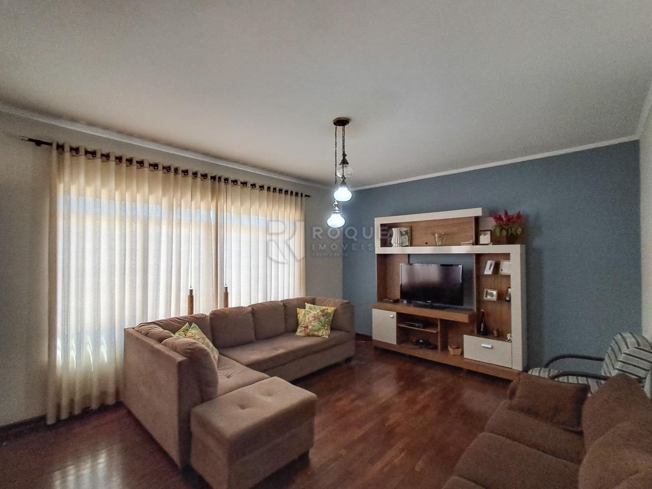 Casa Residencial à venda no bairro Jardim Montezuma: 