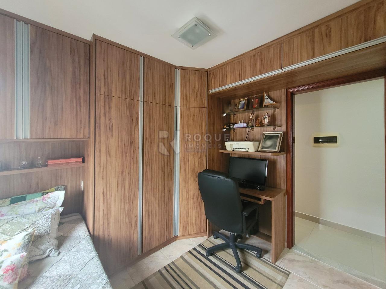 Apartamento à venda no bairro Jardim Ouro Verde: DORMITÓRIO 1