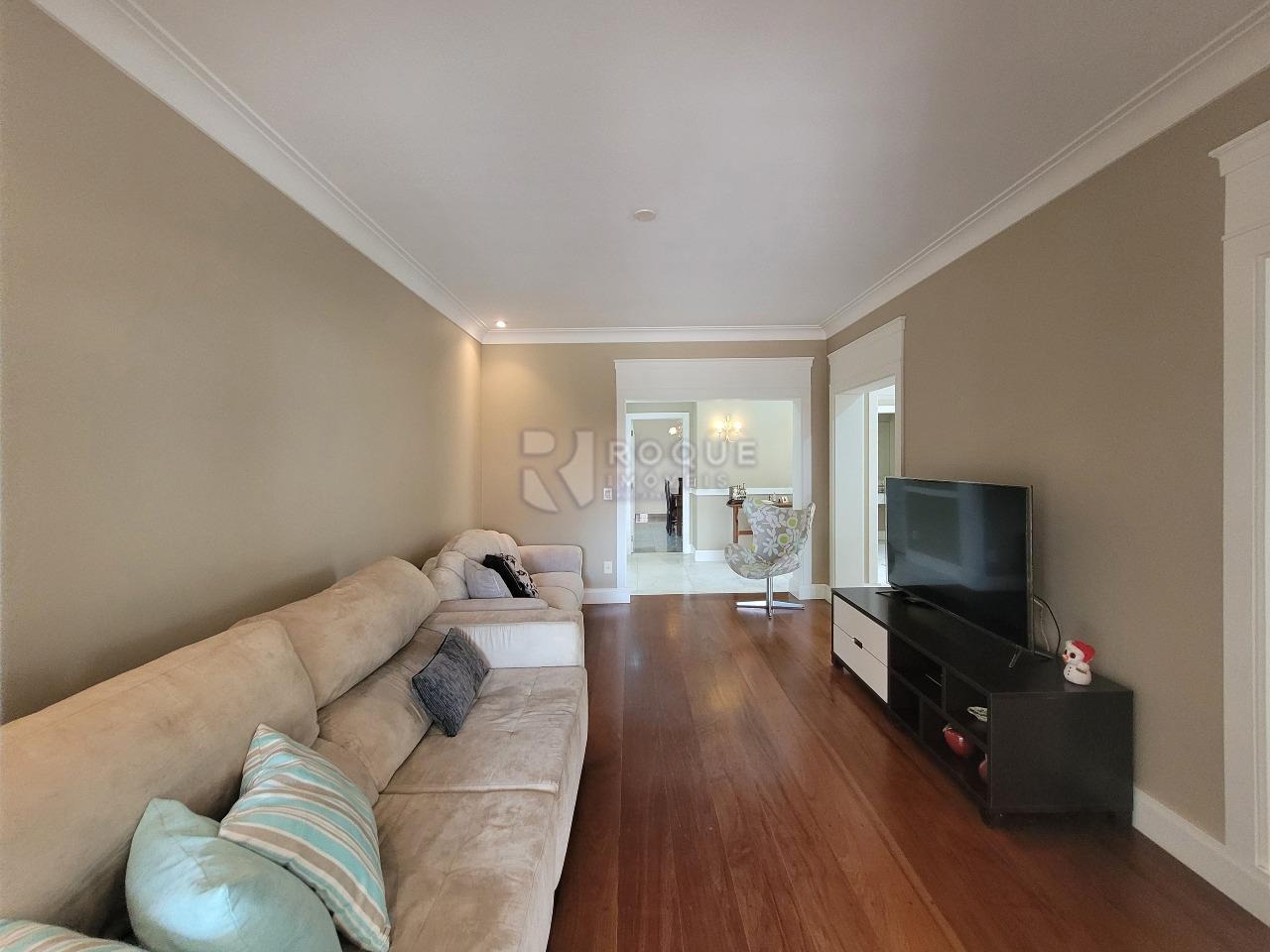 Casa em condomínio à venda no bairro Jardim Aquárius: SALA DE ESTAR