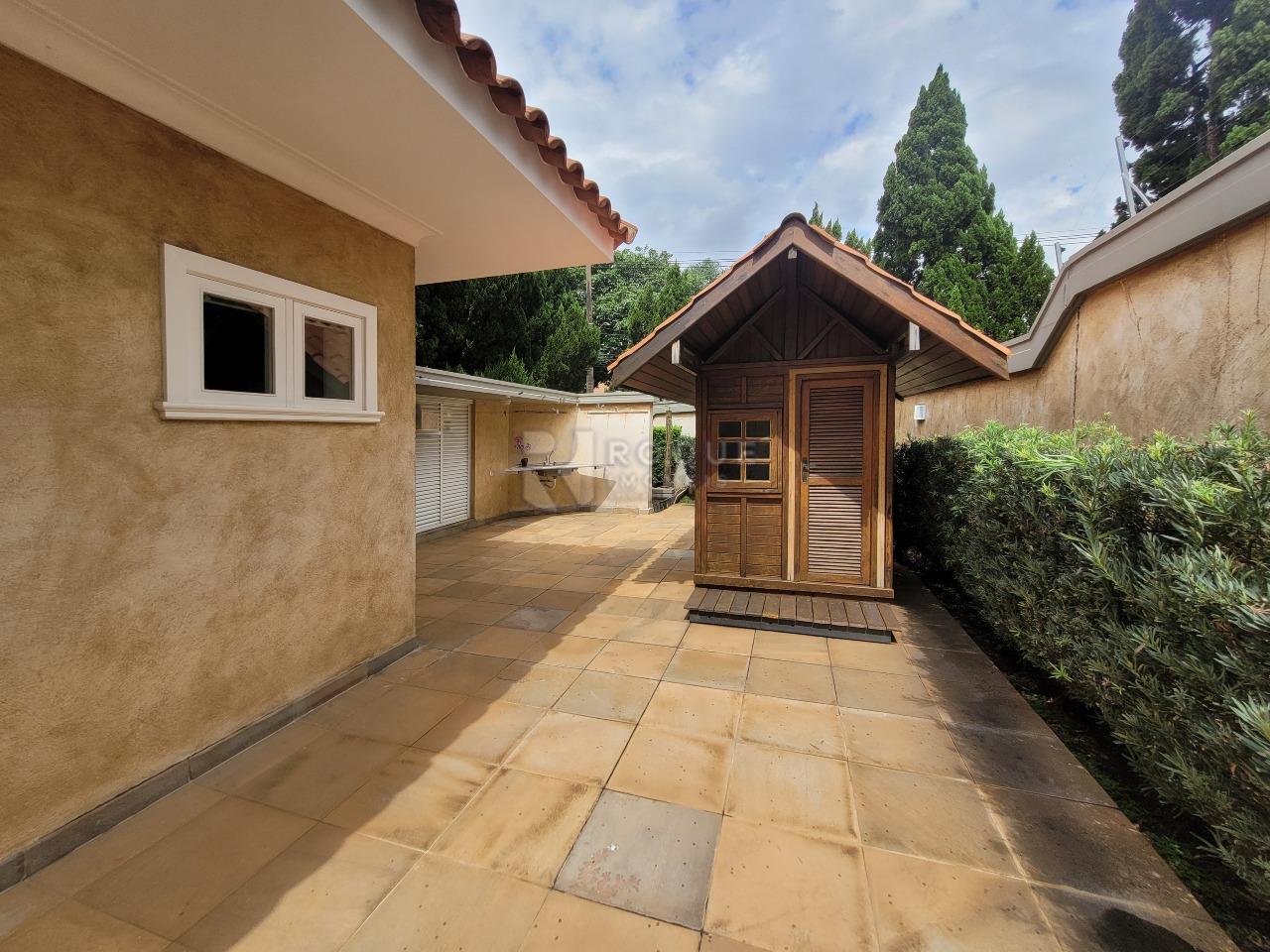 Casa em condomínio à venda no bairro Jardim Aquárius: FUNDOS