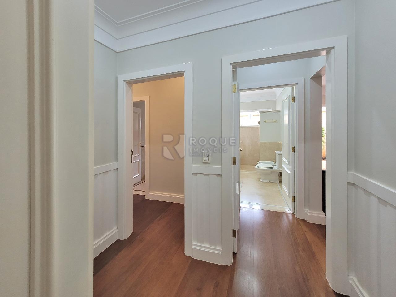 Casa em condomínio à venda no bairro Jardim Aquárius: CORREDOR INTERNO 