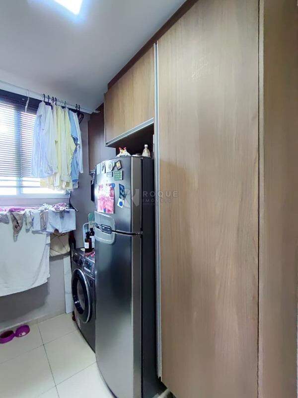 Apartamento para aluguel no bairro Jardim Colina Verde: Lavanderia