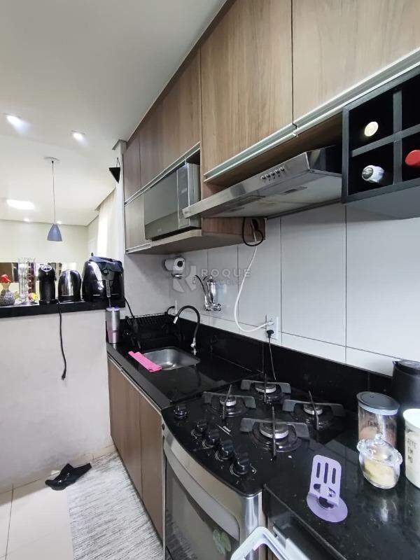 Apartamento para aluguel no bairro Jardim Colina Verde: Cozinha