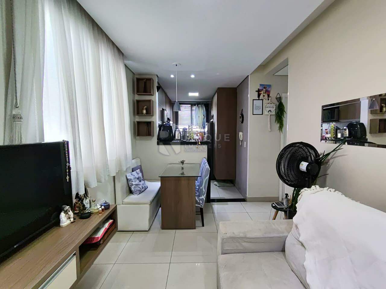 Apartamento para aluguel no bairro Jardim Colina Verde: Sala