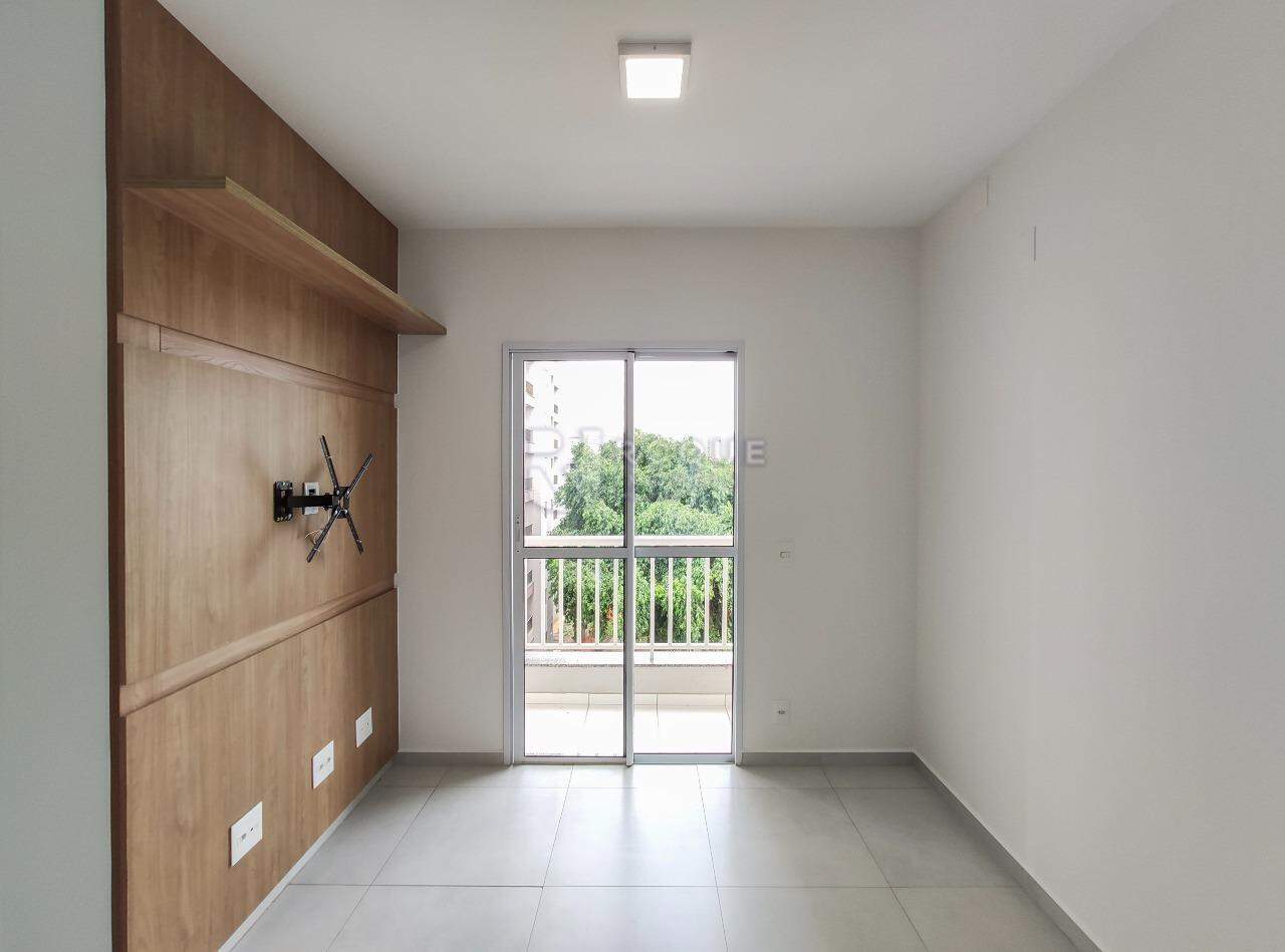 Apartamento para aluguel no bairro Jardim Residencial Roseira: Sala 