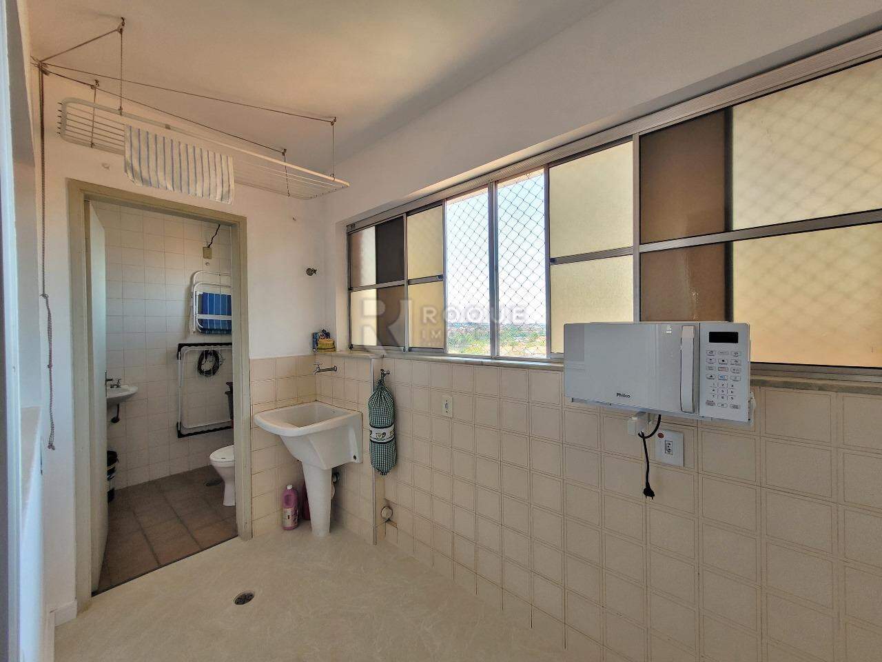 Apartamento à venda no bairro Cidade Jardim: LAVANDERIA