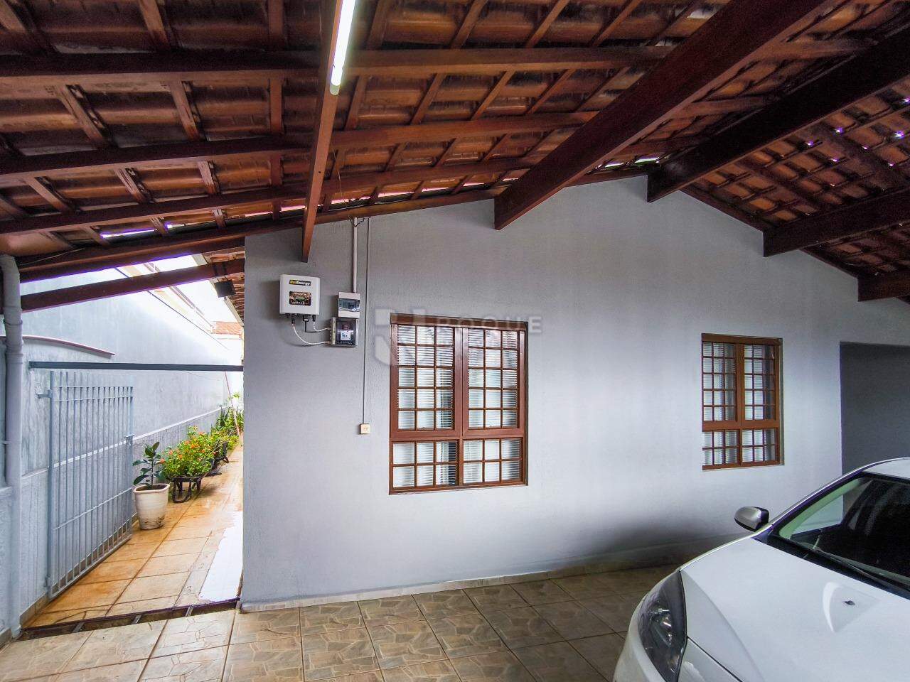 Casa Residencial à venda no bairro Vila Camargo: FRENTE