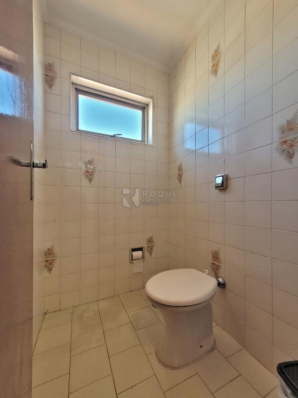 Salas/Conjuntos para aluguel no bairro Centro: WC