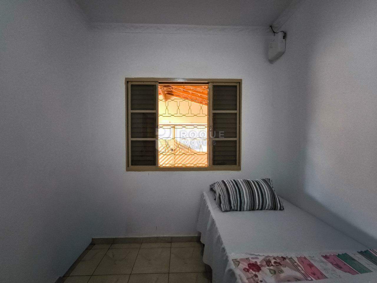 Casa Residencial à venda no bairro Jardim Vista Alegre: DORMITÓRIO 2