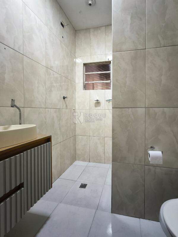 Casa Residencial à venda no bairro Jardim Vista Alegre: BANHEIRO SOCIAL EDÍCULA