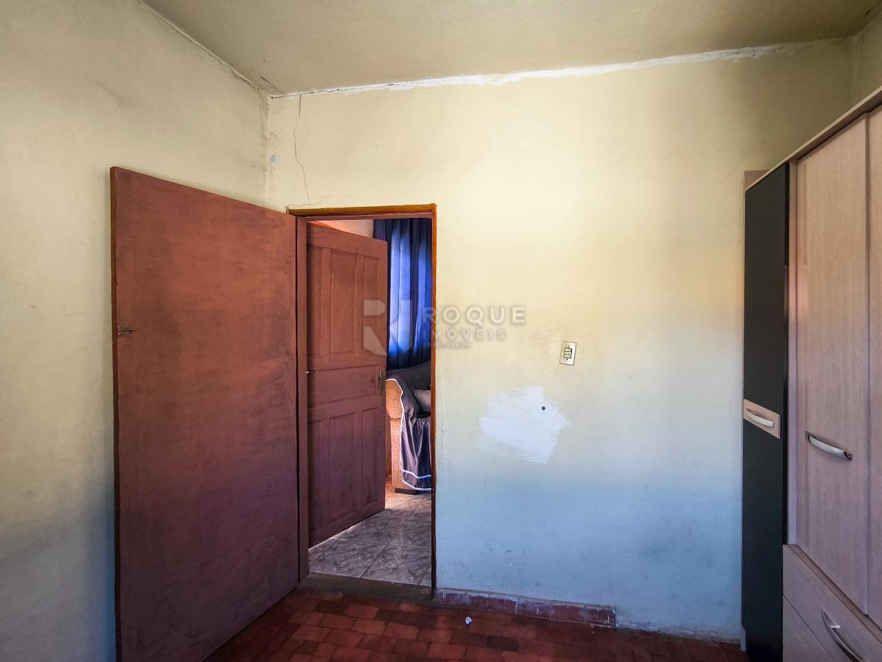 Casa Residencial à venda no bairro Parque Campos Elíseos: DORMITÓRIO 2