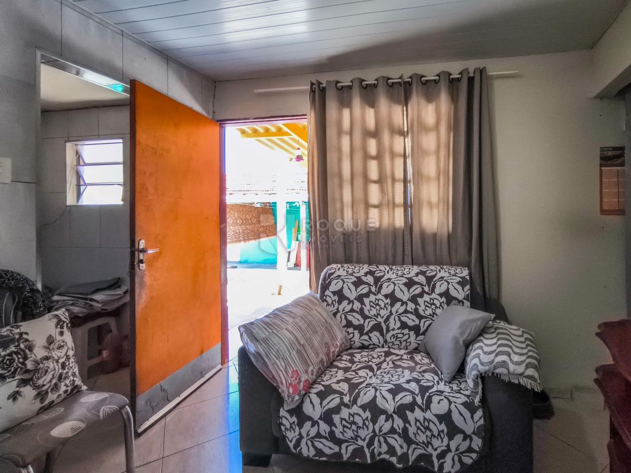 Casa Residencial à venda no bairro Parque Campos Elíseos: SALA DE ESTAR EDÍCULA