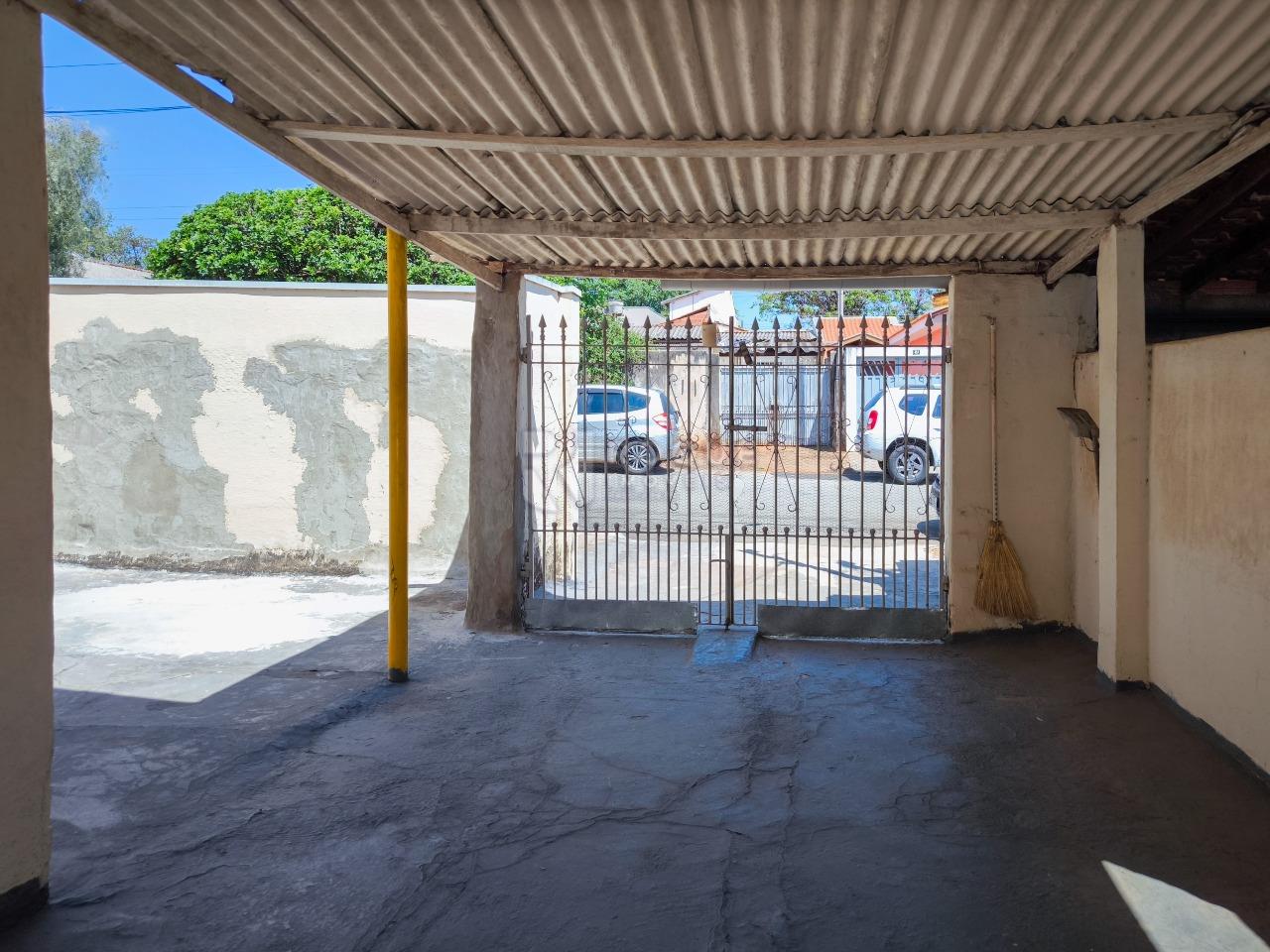 Casa Residencial à venda no bairro Parque Campos Elíseos: ENTRADA