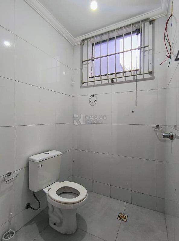 Salão para aluguel no bairro Parque Residencial Stahlberg: Wc social 03