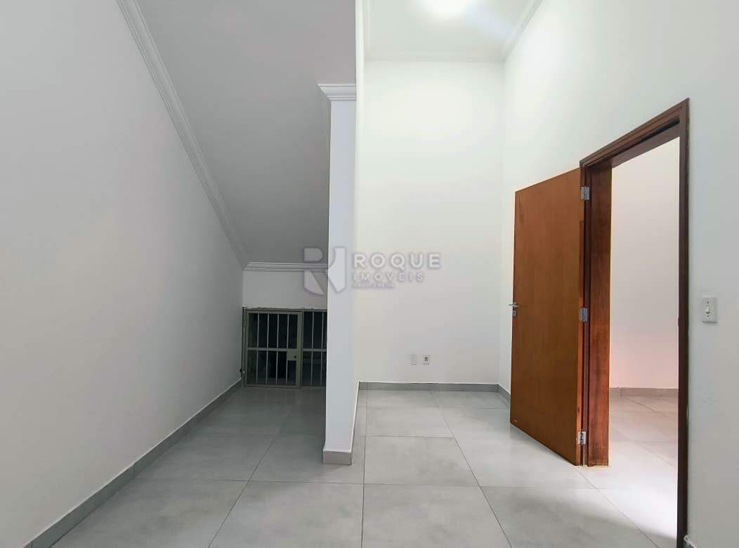 Salão para aluguel no bairro Parque Residencial Stahlberg: Sala 01