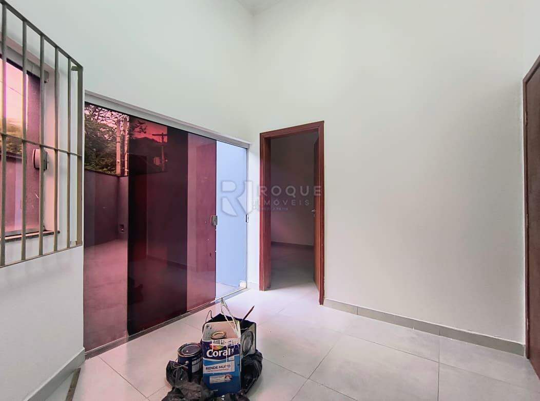 Salão para aluguel no bairro Parque Residencial Stahlberg: Hall de entrada