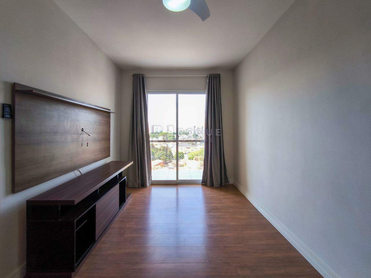 Apartamento à venda no bairro Jardim Esmeralda: SALA DE ESTAR