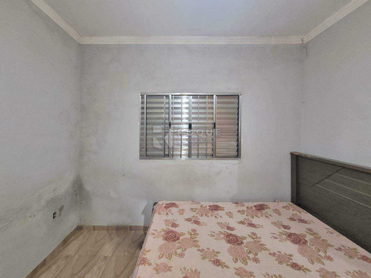 Casa Residencial à venda no bairro Jardim Residencial Dona Santina Paroli Peccinini: DORMITÓRIO 3