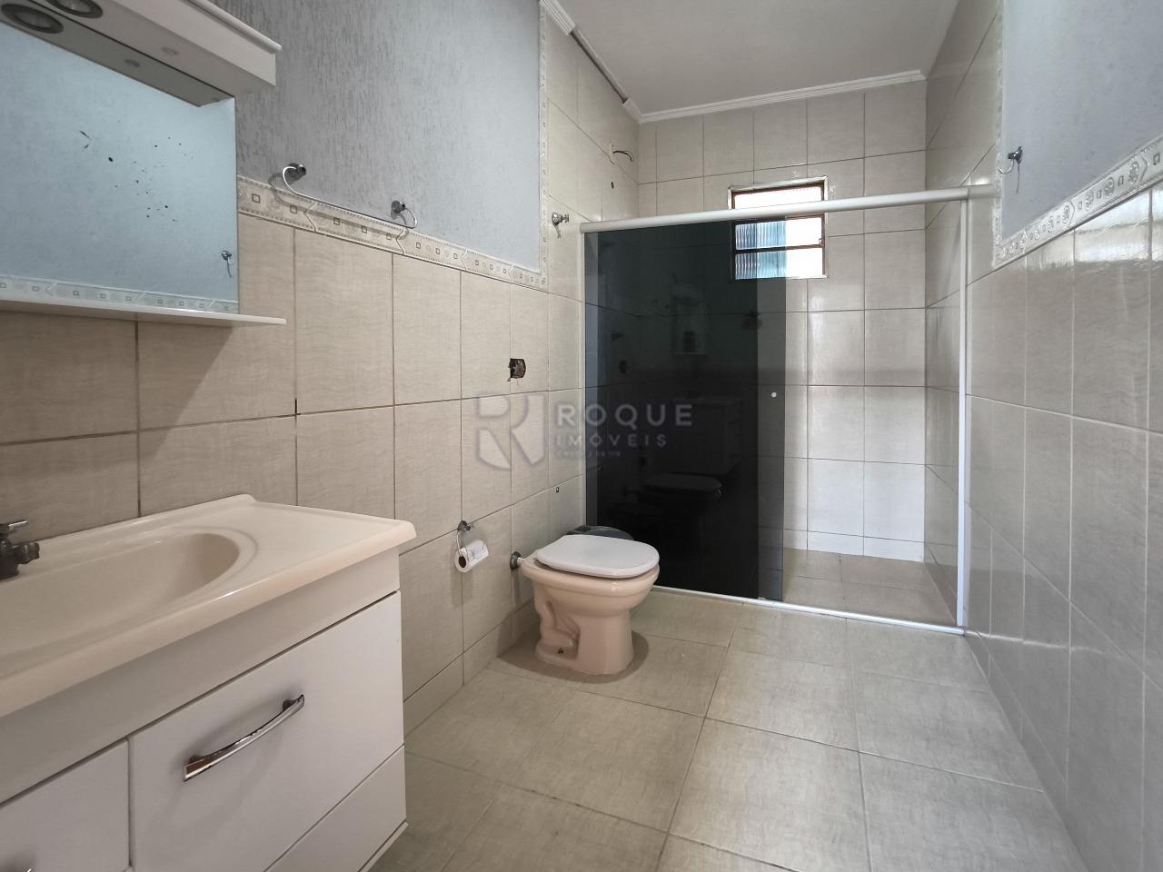 Chácara à venda no bairro Bairro dos Pires de Baixo: BANHEIRO SOCIAL 2