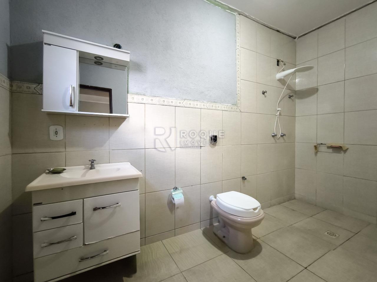 Chácara à venda no bairro Bairro dos Pires de Baixo: WC SUÍTE