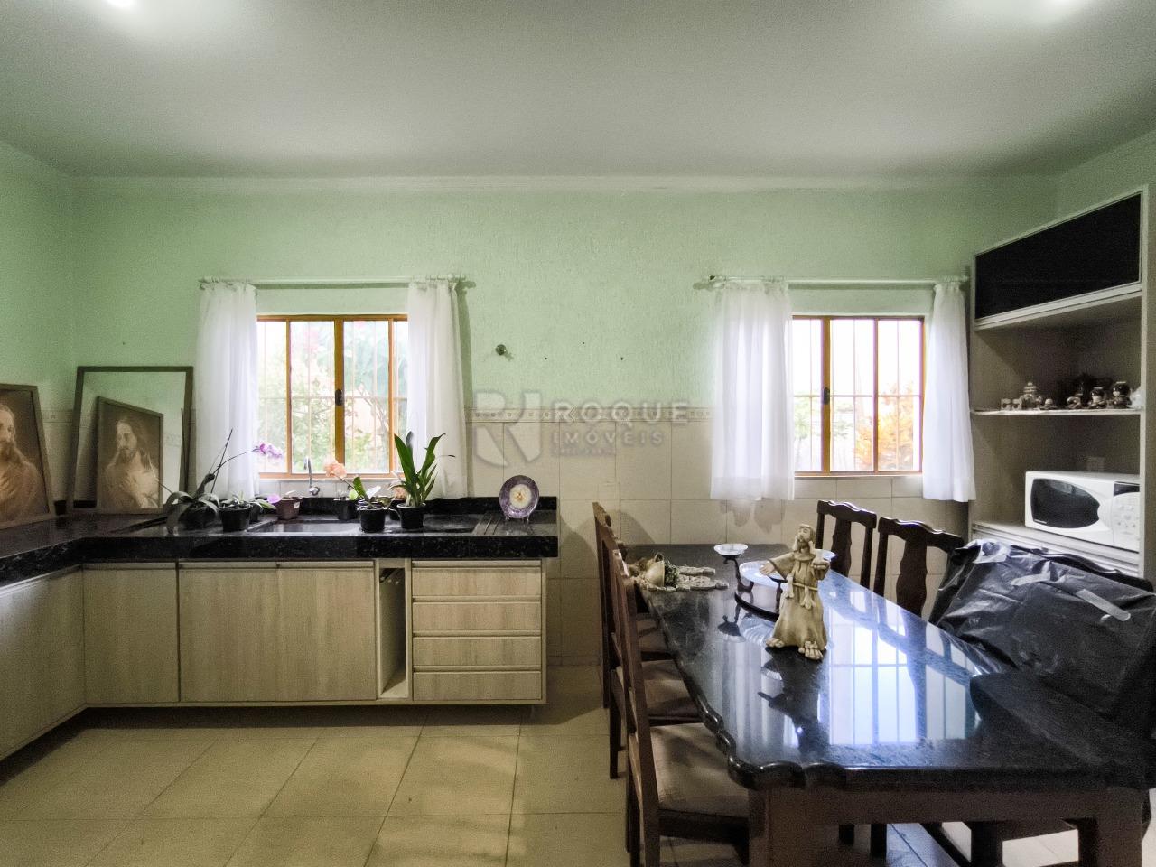 Chácara à venda no bairro Bairro dos Pires de Baixo: COZINHA