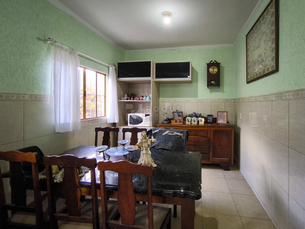 Chácara à venda no bairro Bairro dos Pires de Baixo: COZINHA