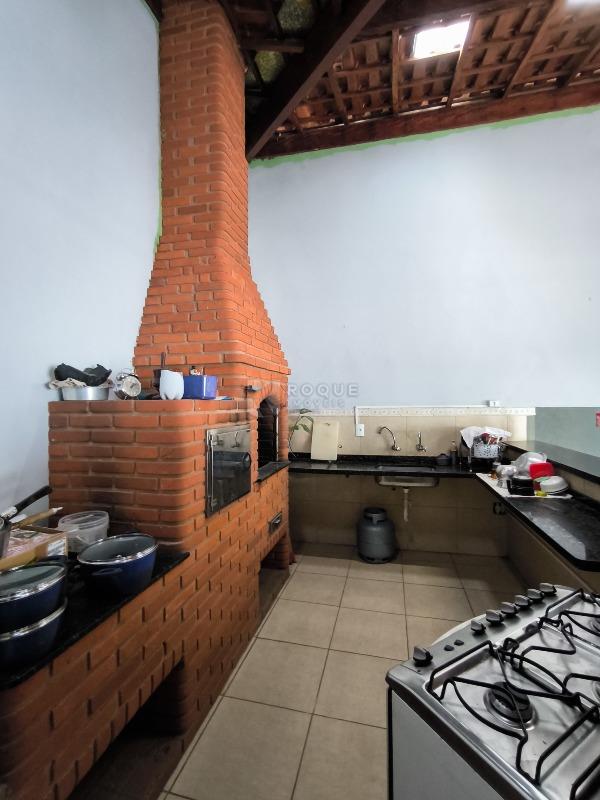 Chácara à venda no bairro Bairro dos Pires de Baixo: COZINHA GOURMET