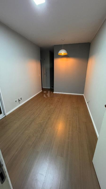 Apartamento à venda no bairro Condomínio Varandas II: 